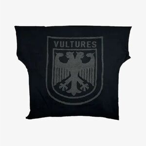 YEEZY • Vutures Black Box Tee